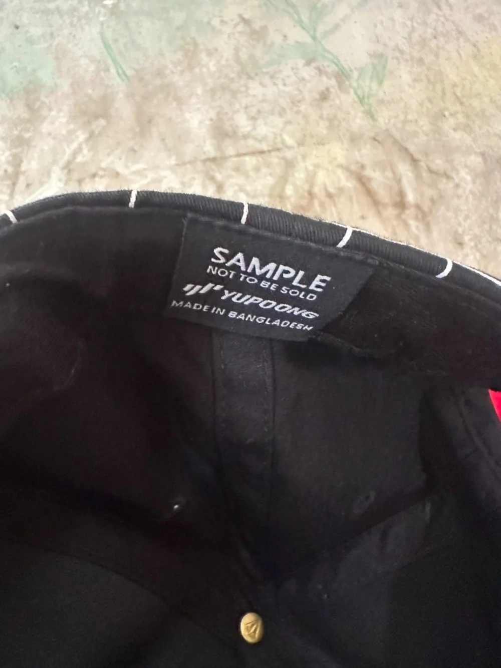 Guess J Balvin Red Hat Snapback and NWT Volcom Yupoong Sample Black Checks Dad - Picture 8 of 8